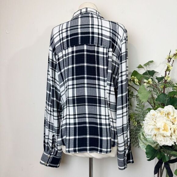 Pilcro Plaid Ruched Button-Down Blouse | Large | Anthropologie - Picture 7 of 13